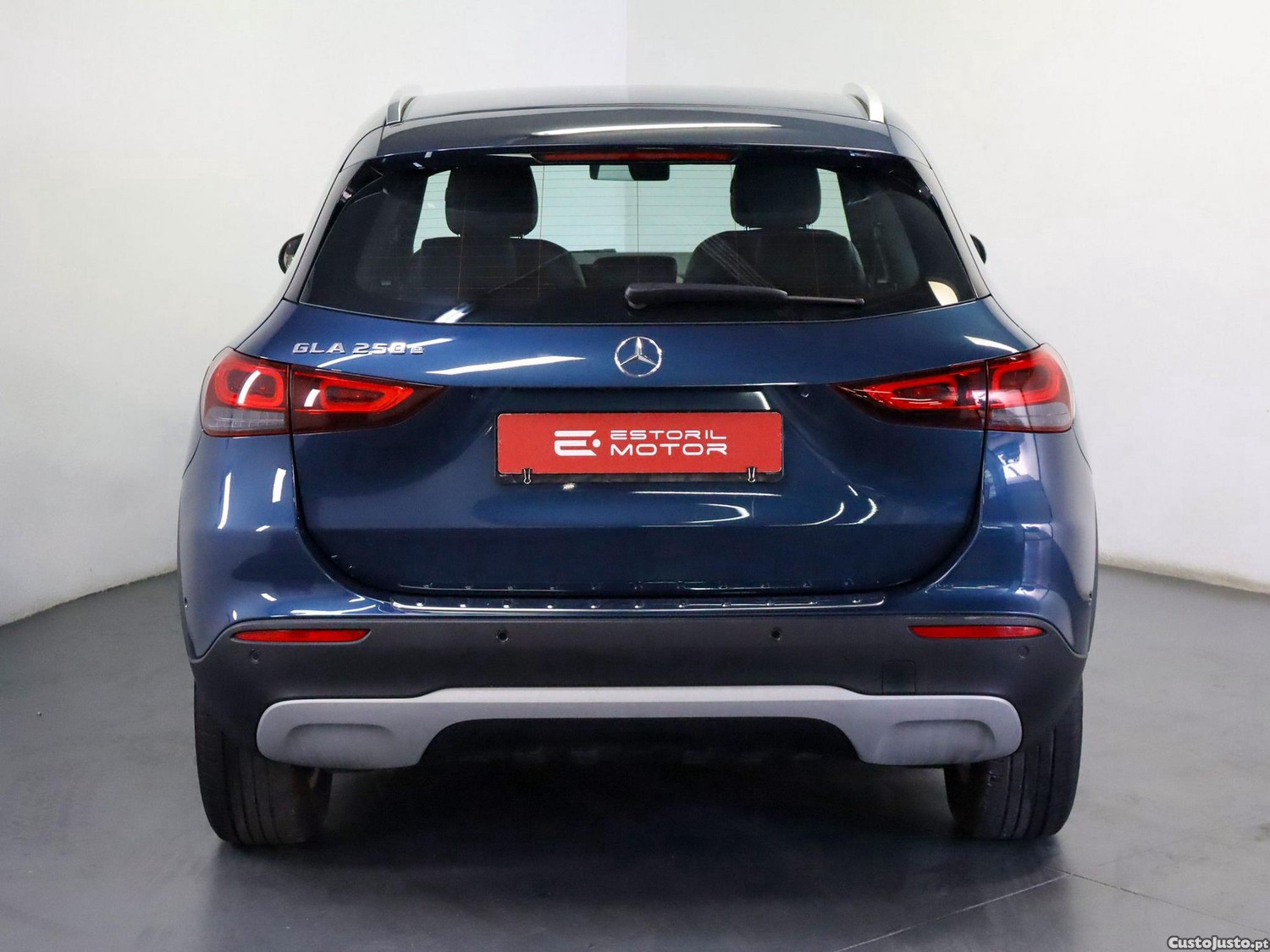 Mercedes-Benz GLA 250 e Style - 23 — photo 4