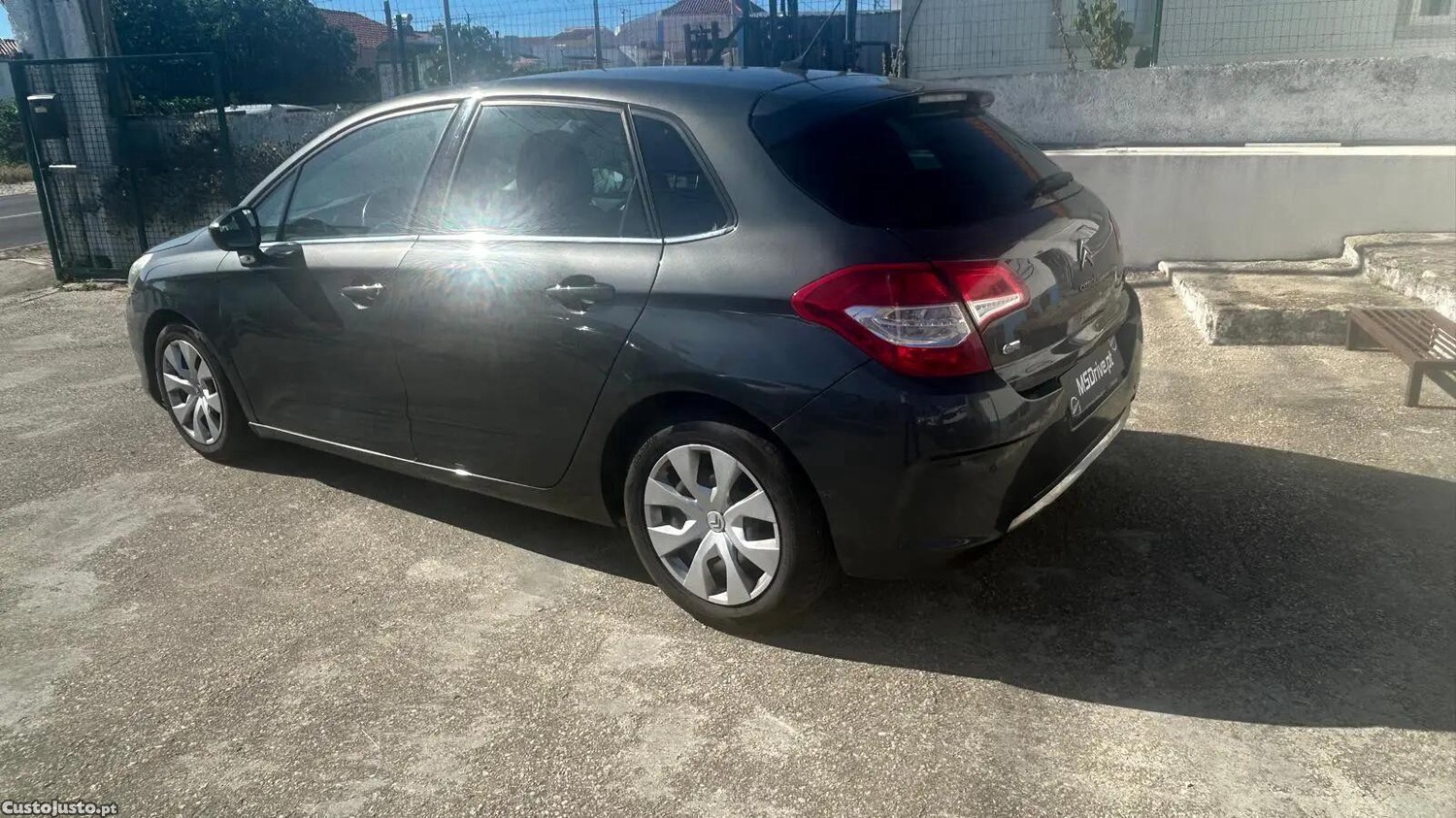 Citroën C4 1.6 e-HDi Exclusive CMP6 — photo 4