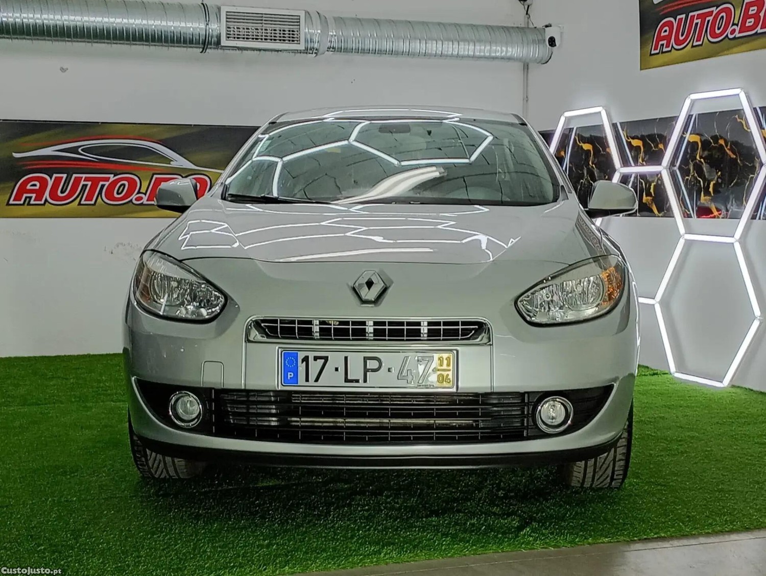 Renault Fluence 1.5 dCi Exclusive - 11 — photo 2
