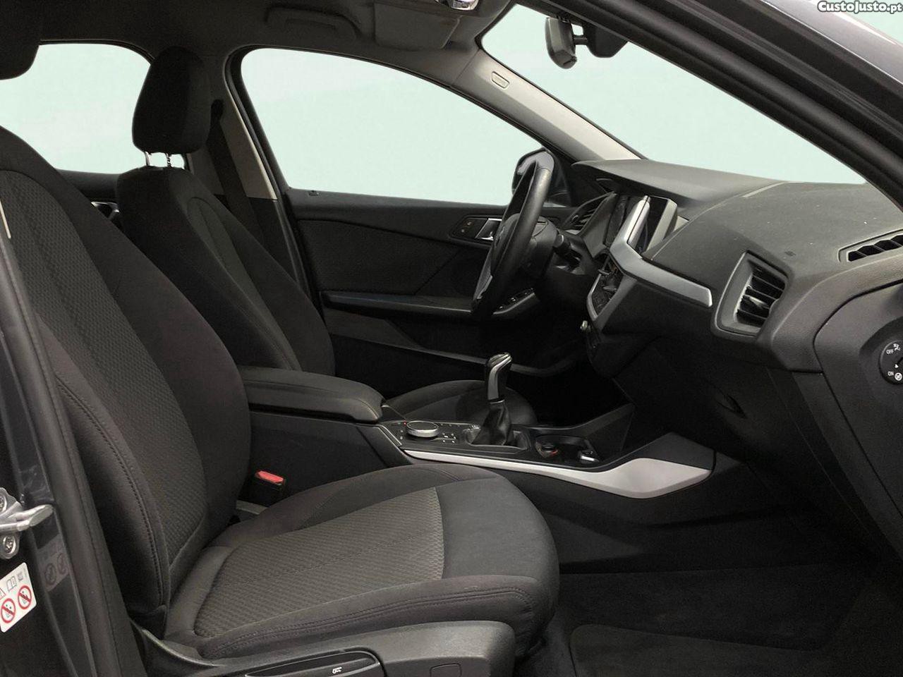 BMW 116 d Advantage — fotografia 4