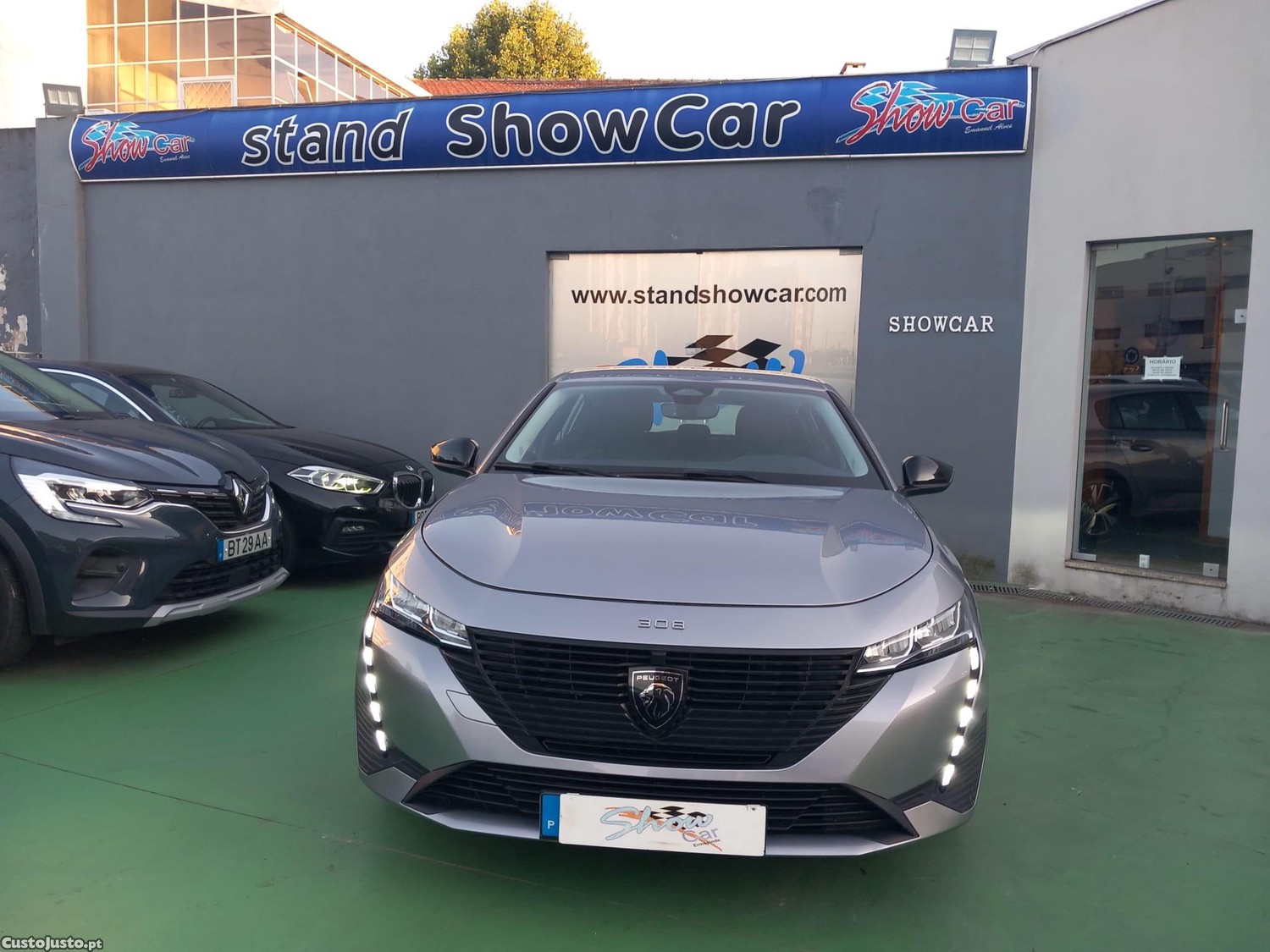 Peugeot 308 1.6 Hybrid Allure e-EAT8 - 22 — photo 2