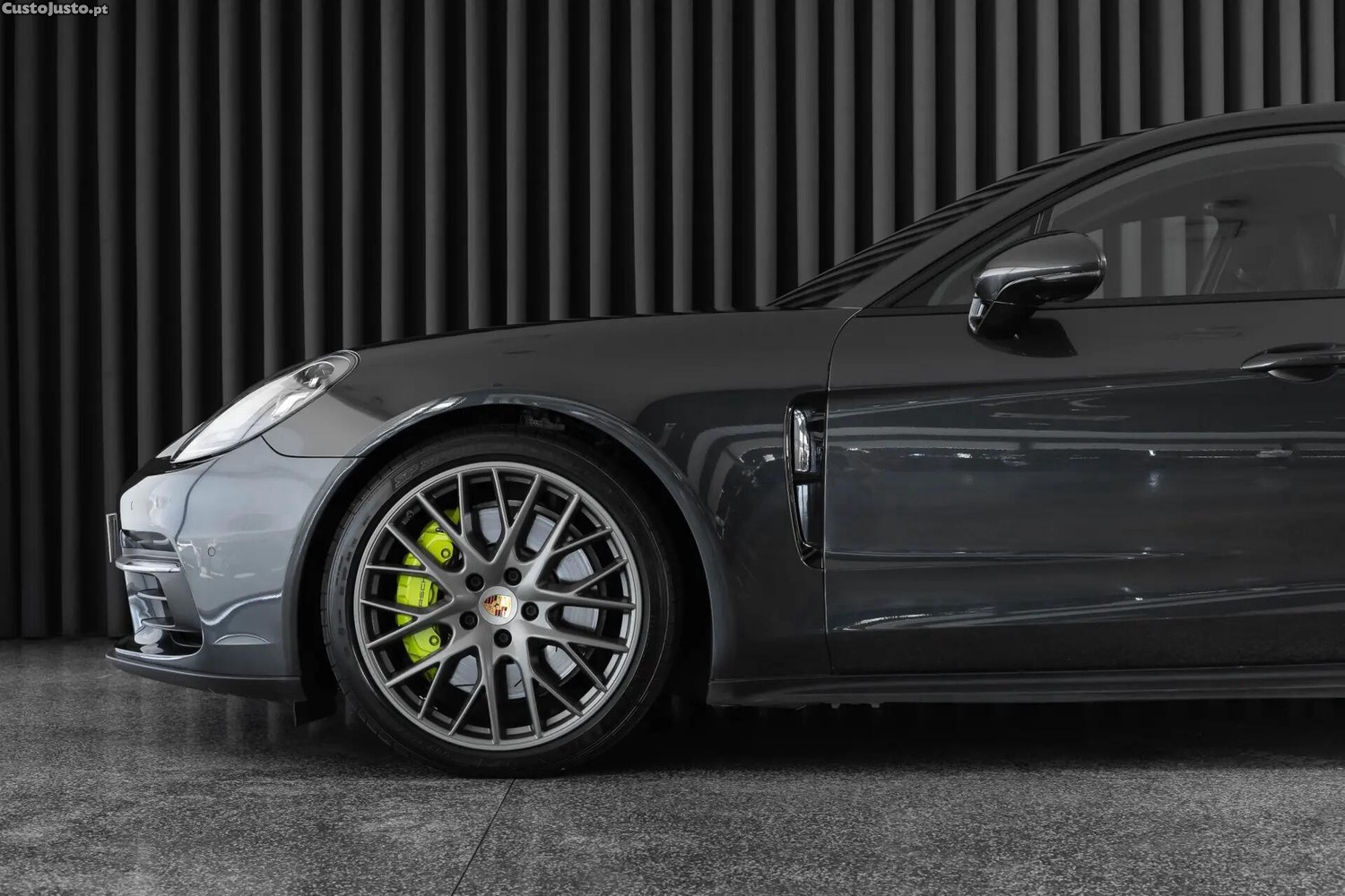 Porsche Panamera 4 E-Hybrid - 18 — photo 4