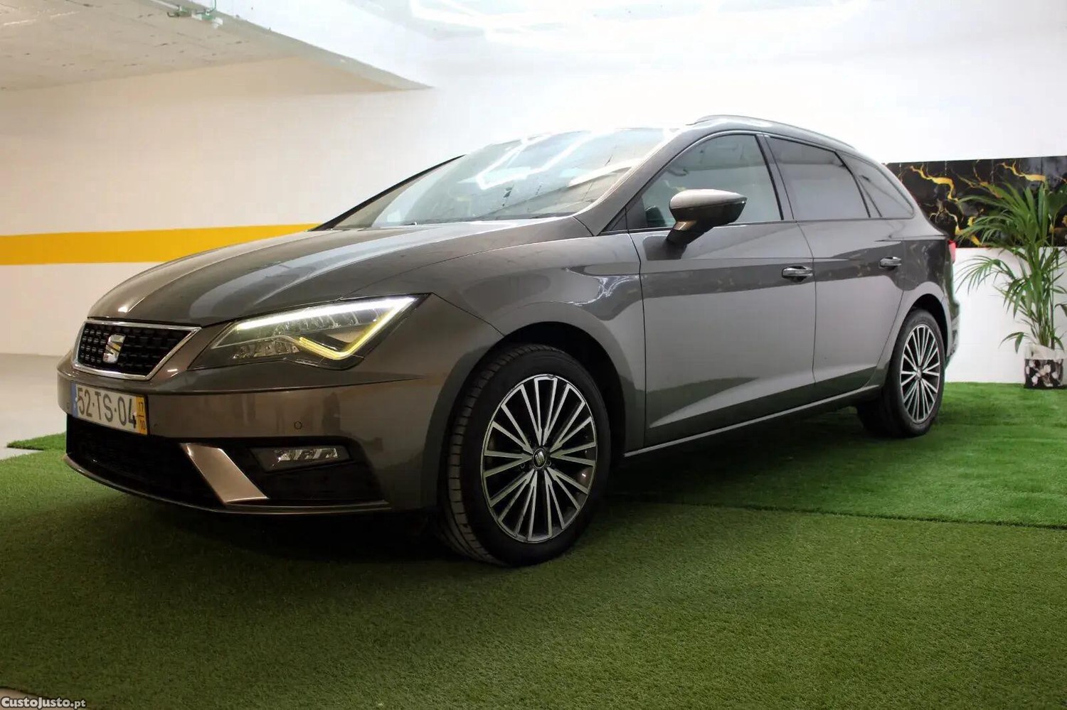 Seat Leon 1.6 TDI Style S/S - 17 — photo 2