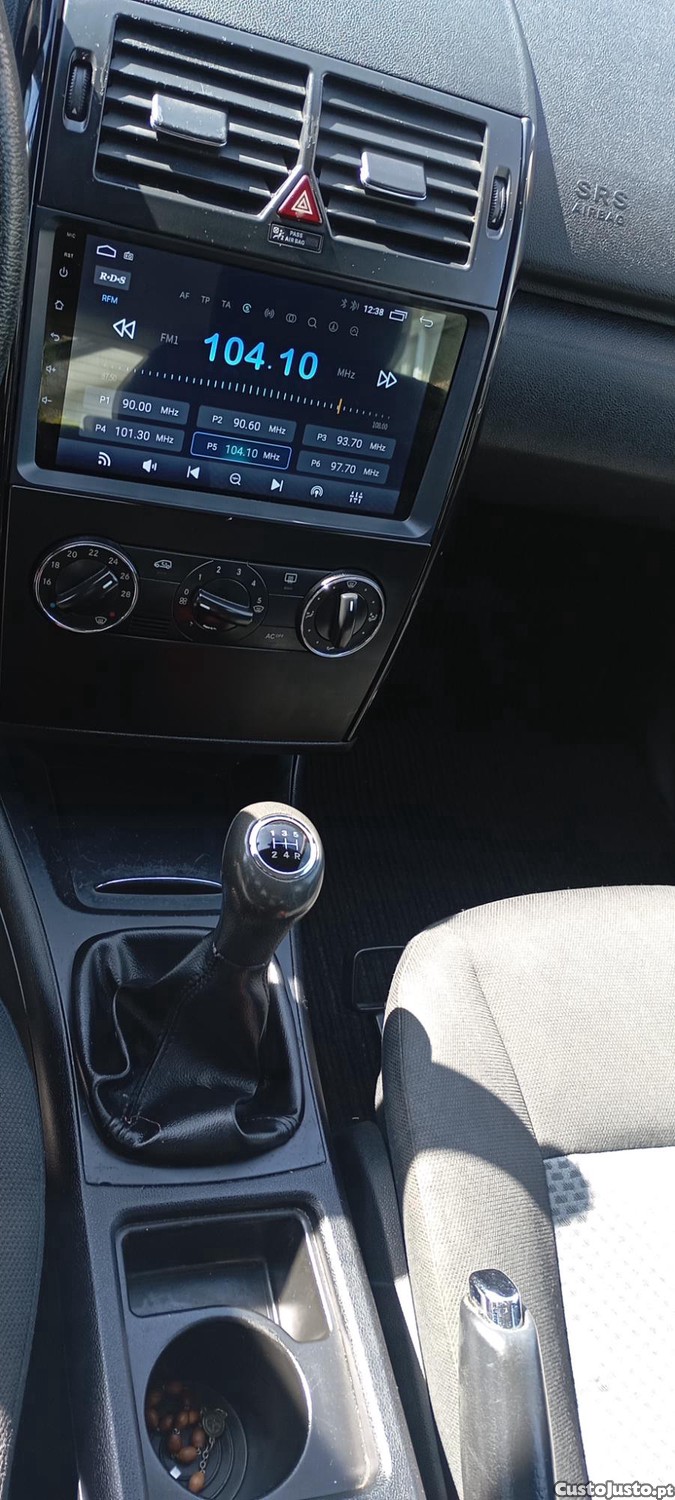 Mercedes-Benz A 150 1.5 classic — fotografia 4
