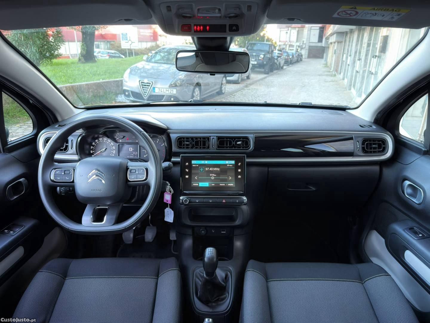 Citroën C3 1.2 PureTech Feel — photo 5