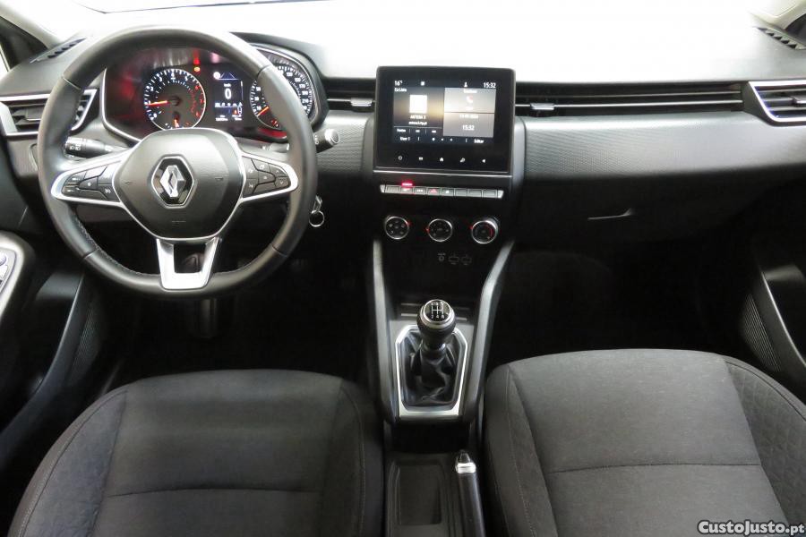 Renault Clio 1.0 TCe Intens — fotografia 19