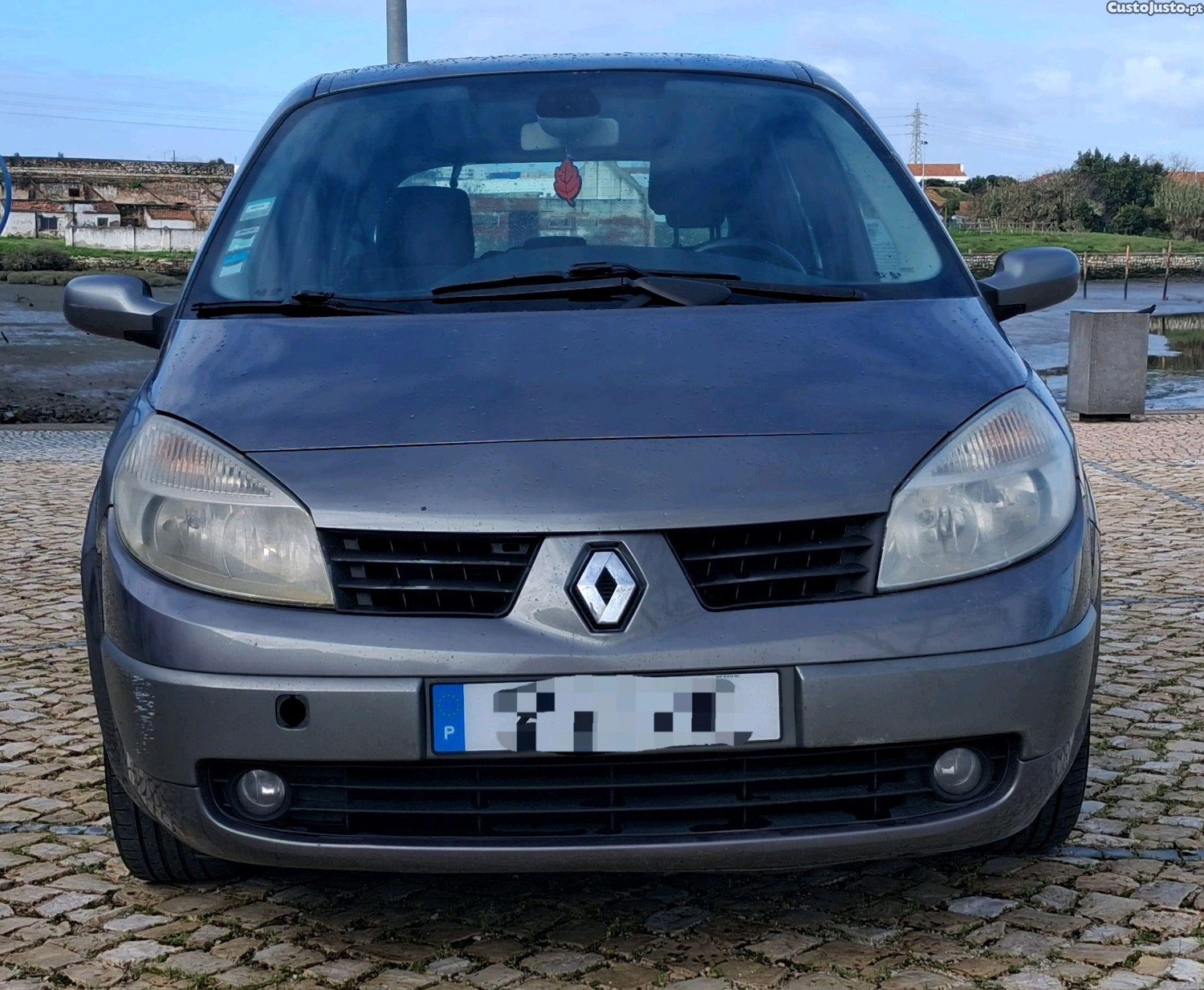 Renault Scénic 1.5 DCI — fotografia 10