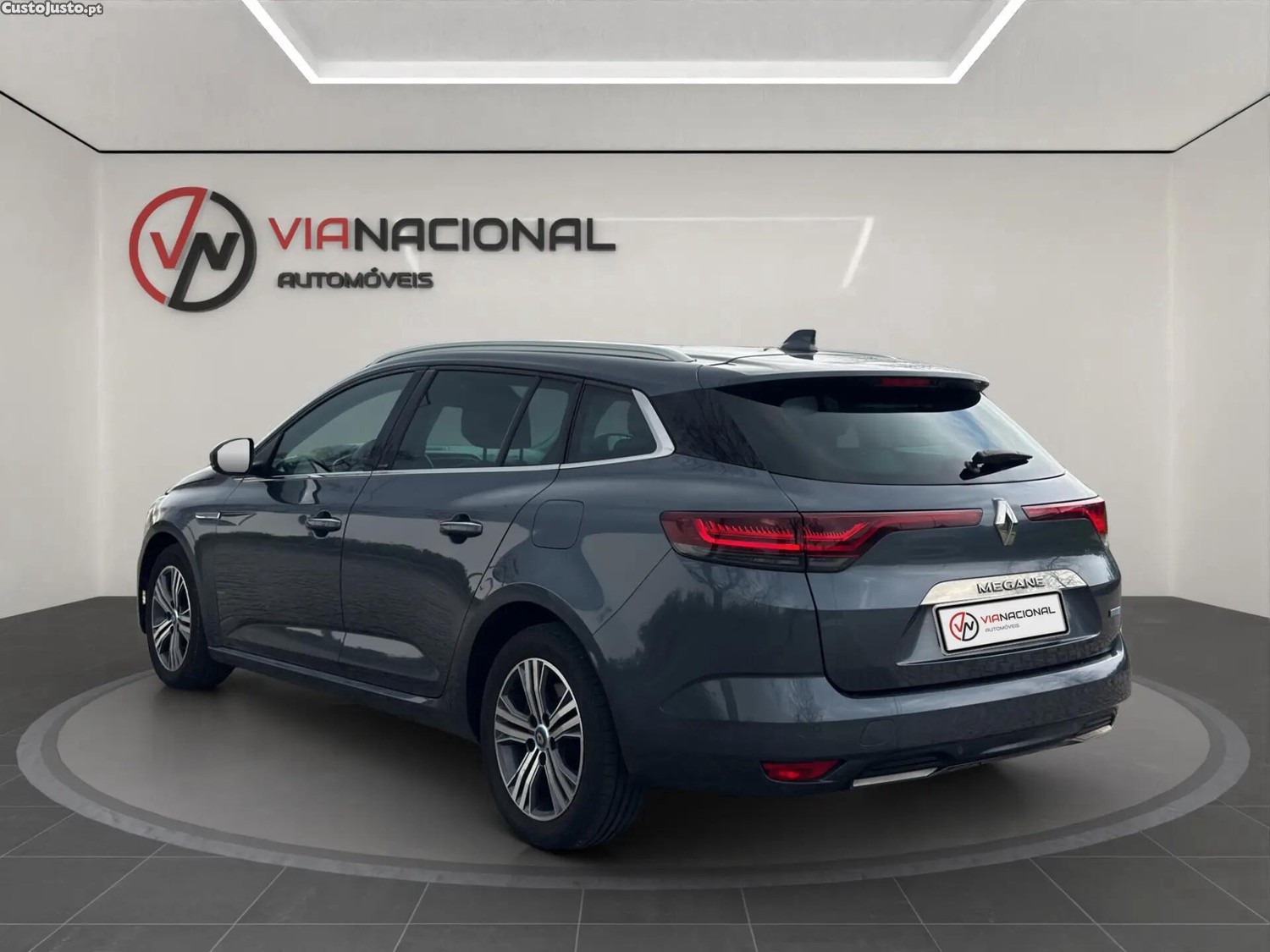 Renault Mégane 1.6 E-Tech Plug-In Hybrid Techno — photo 5