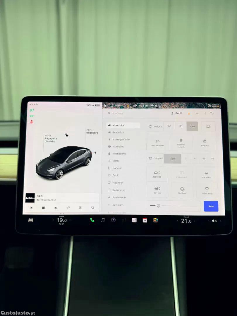 Tesla Model 3 Standard rwd plus — fotografia 6