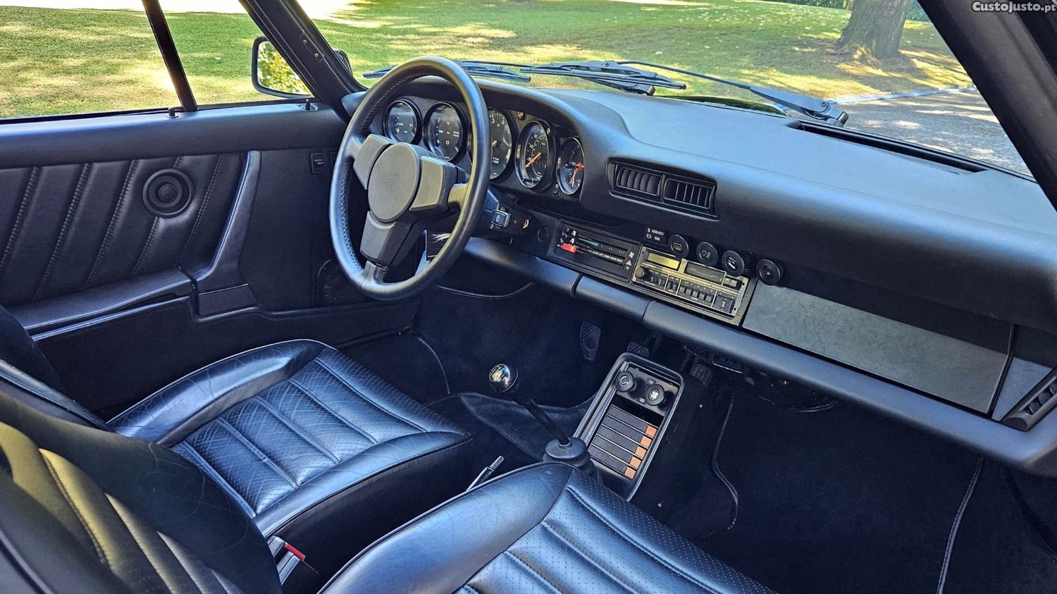 Porsche 911 Targa 3.0 SC - 83 — photo 5