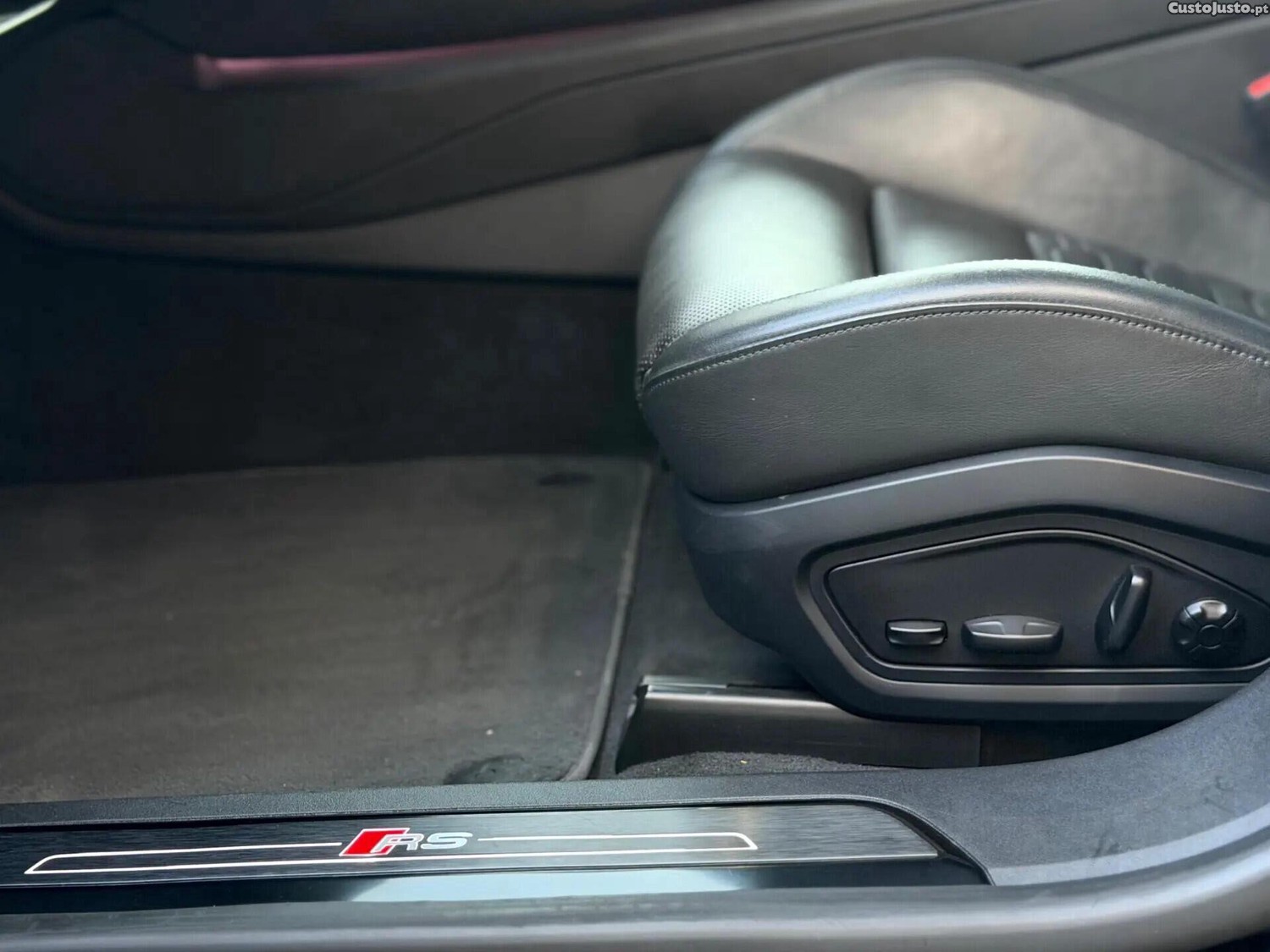 Audi e-tron quattro — fotografia 19
