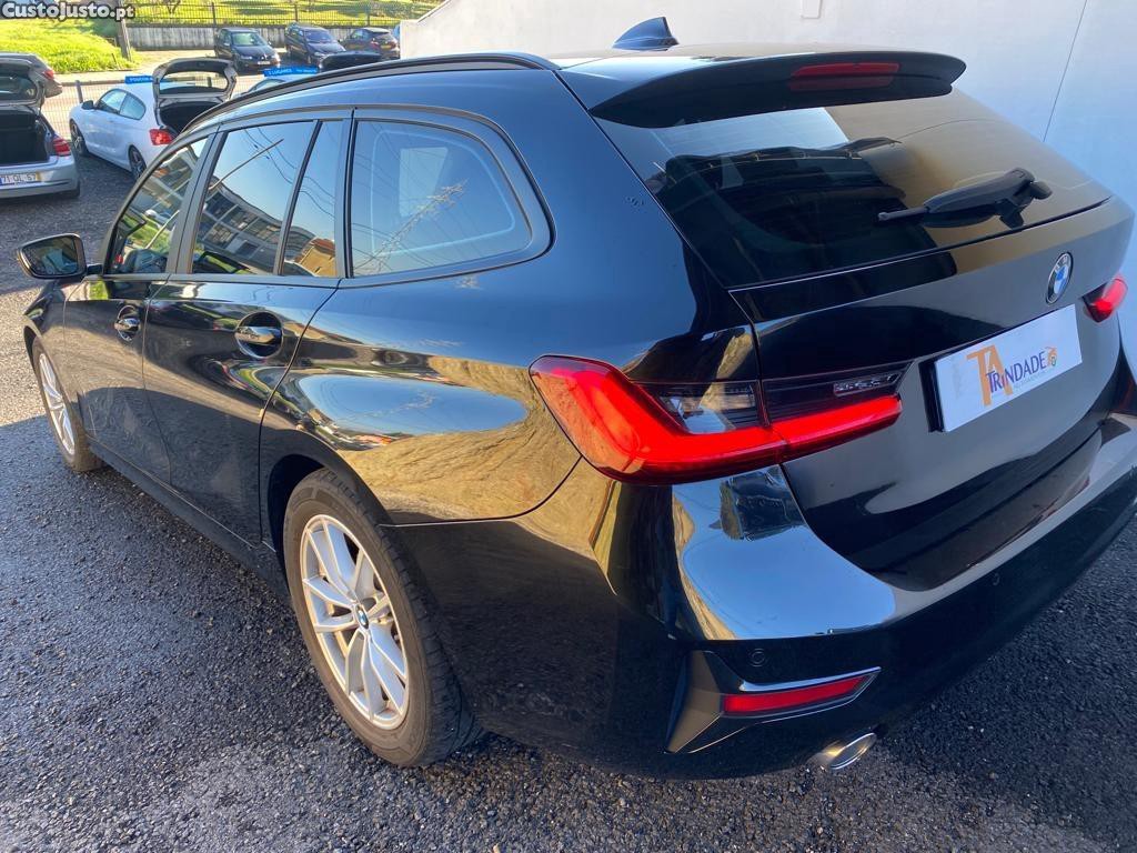 BMW 318 d Touring Auto — fotografia 18