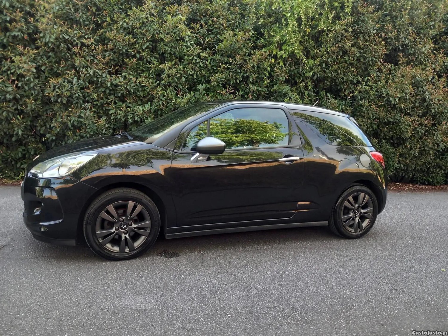 Citroën DS3 1.6 HDi Airdream So Chic — photo 5
