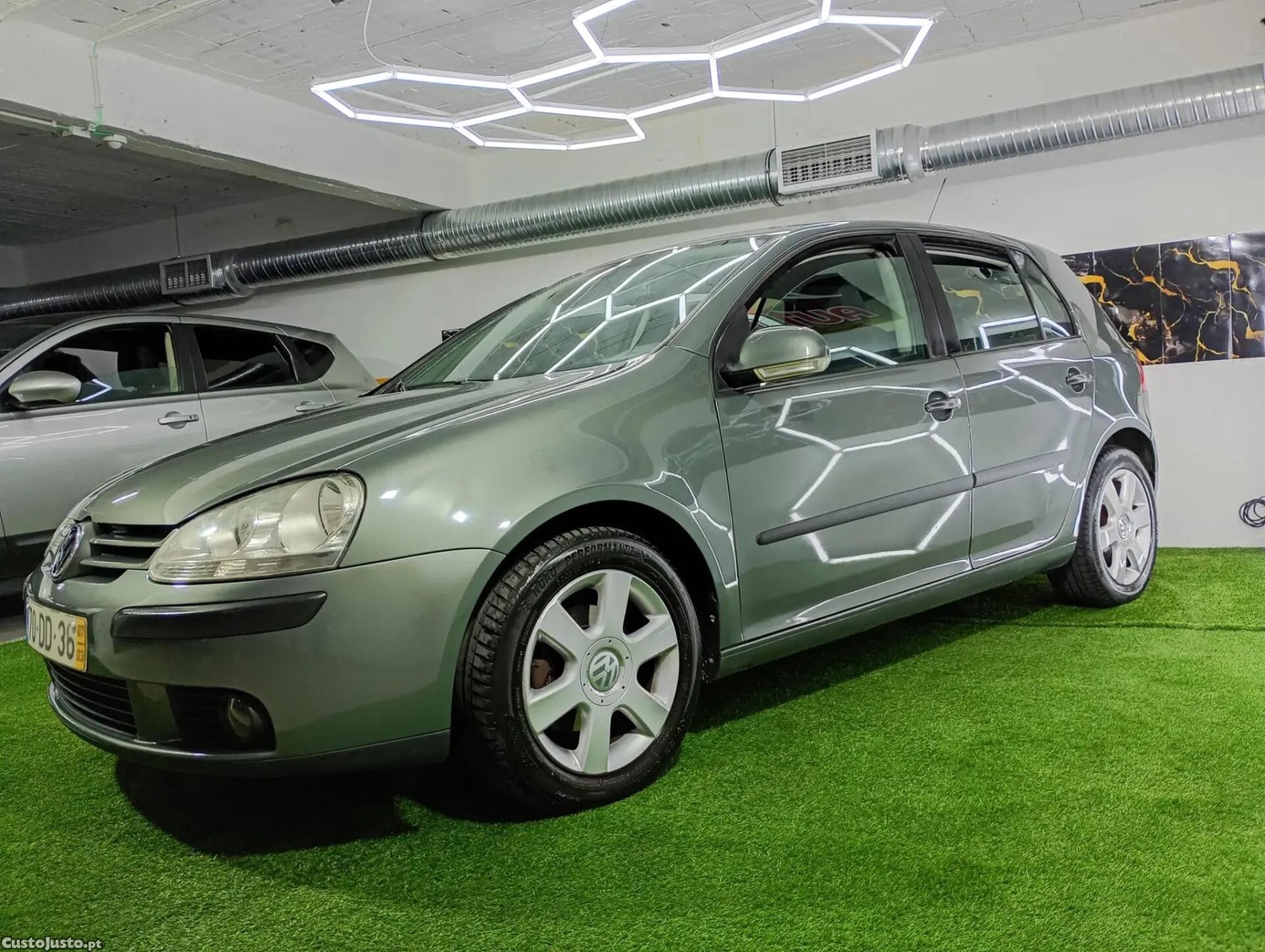 VW Golf 1.9 TDi 6V Confortline - 07 — photo 3