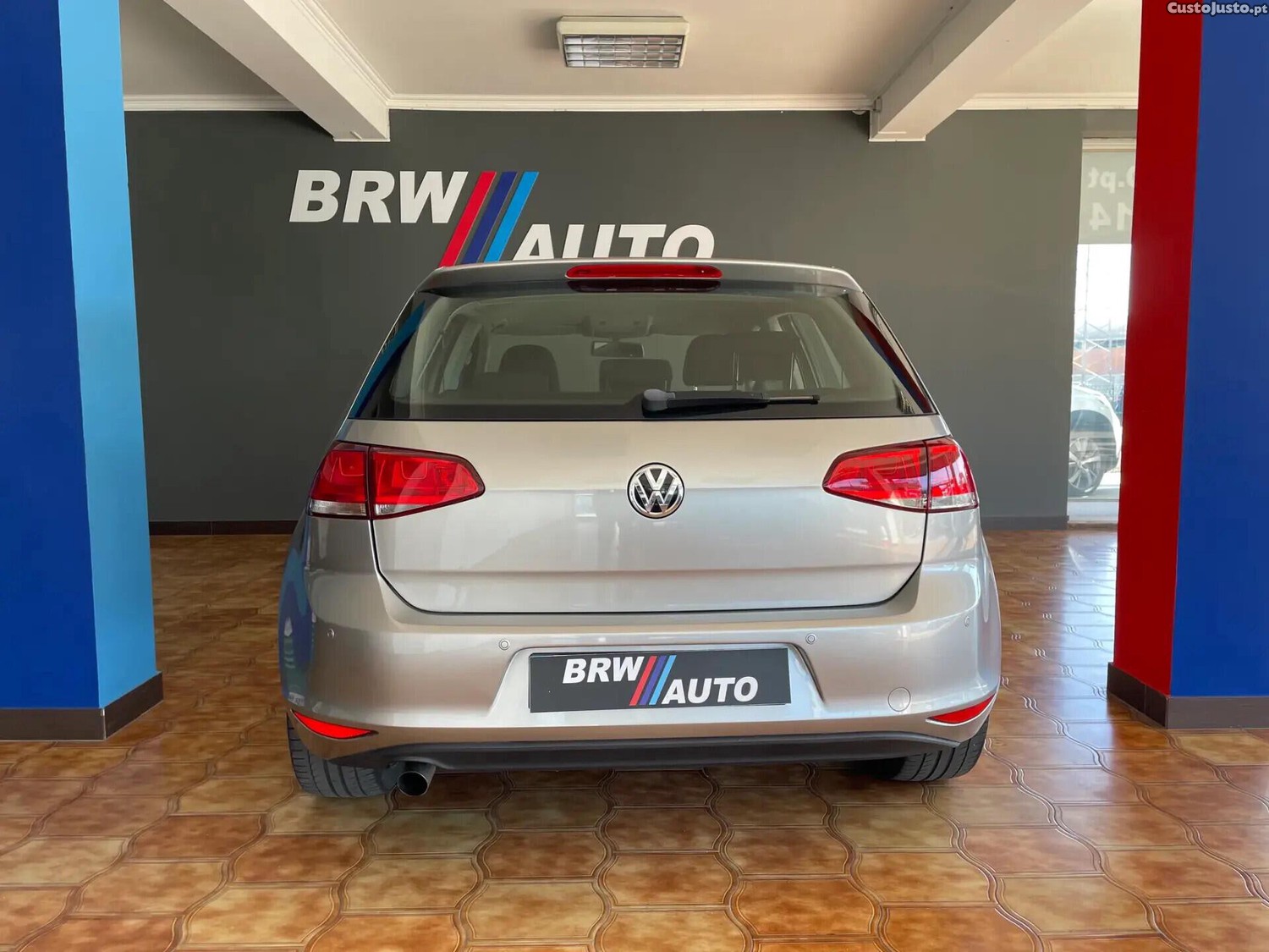 VW Golf 1.6 TDi Highline - 14 — photo 4
