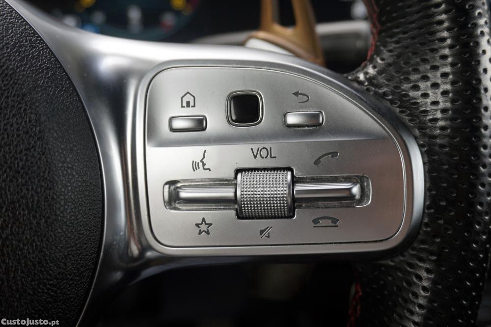 Mercedes-Benz A 180 d AMG Line Aut. — fotografia 15