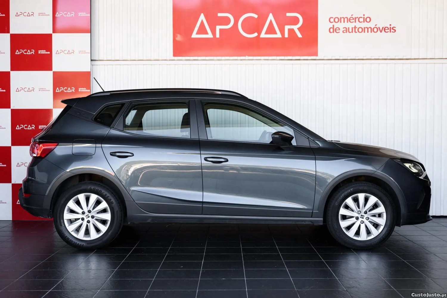 Seat Arona 1.0 TSI Reference - 24 — photo 2