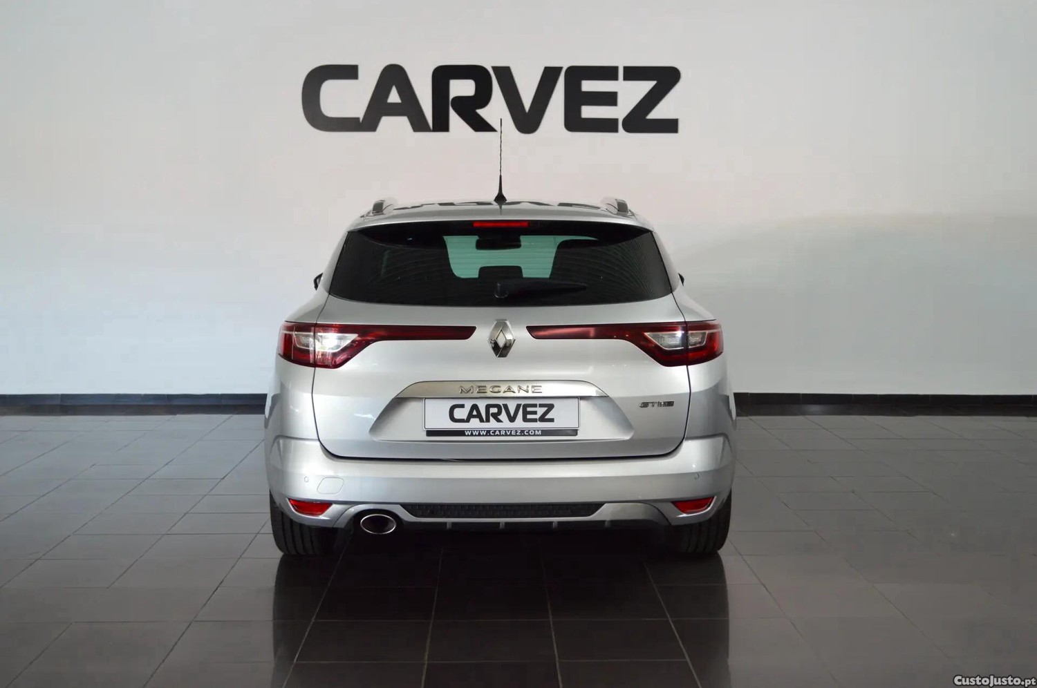 Renault Mégane 1.5 dCi GT Line - 17 — photo 5