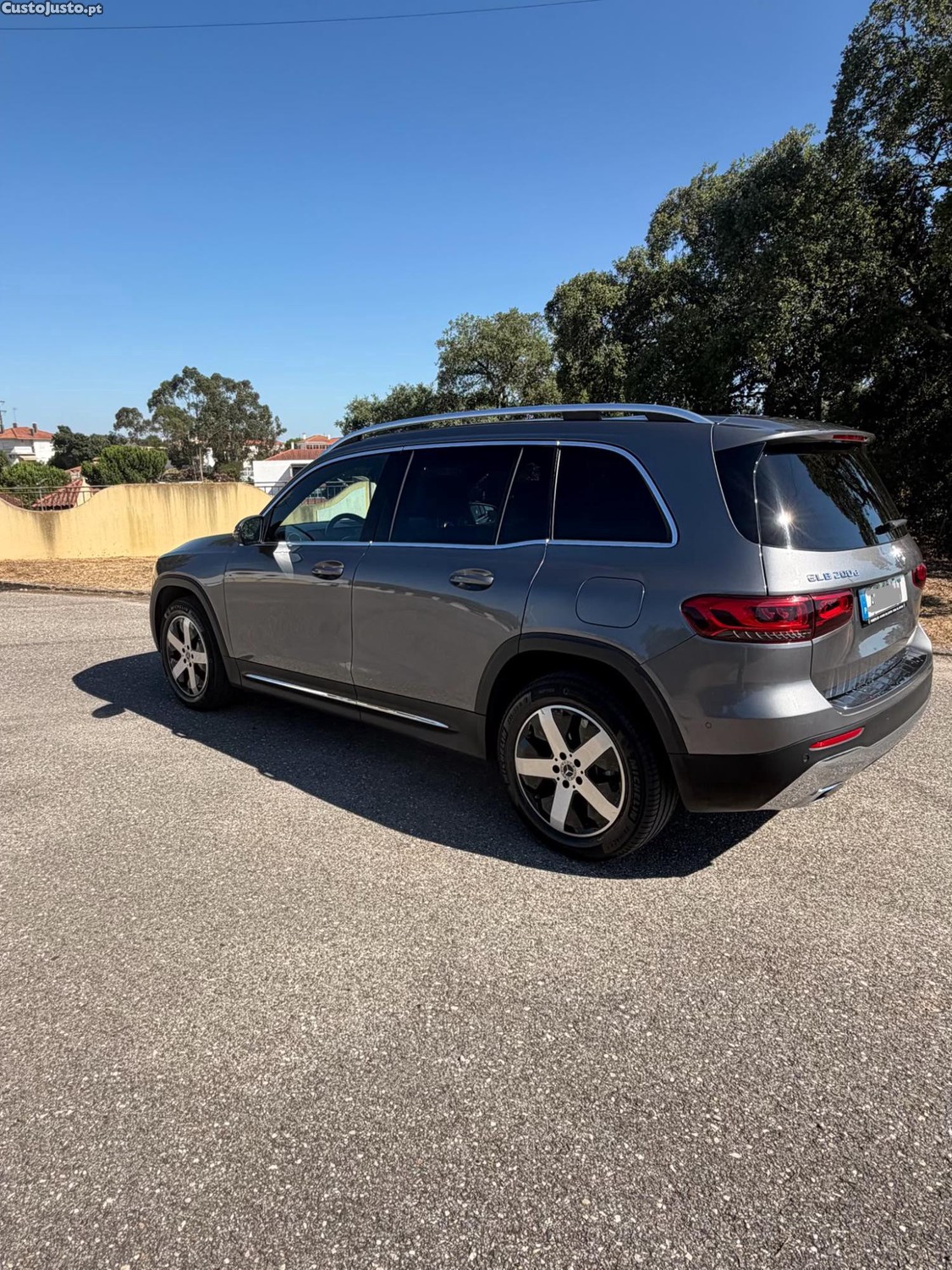 Mercedes-Benz GLB 200 200 D — fotografia 3