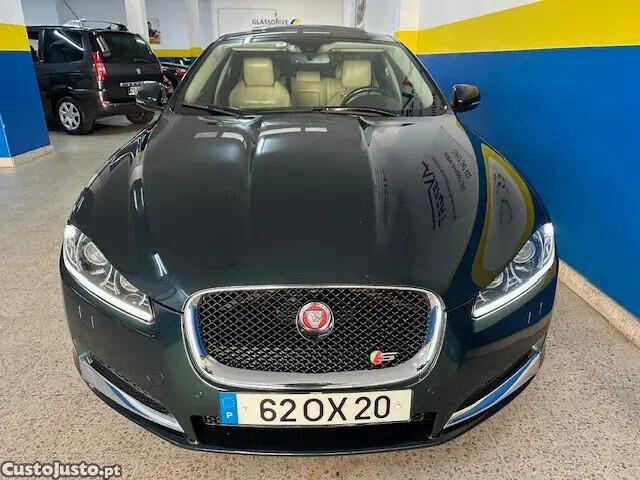 Jaguar XF 3.0 D V6 S Portfolio 159g - 14 — photo 4