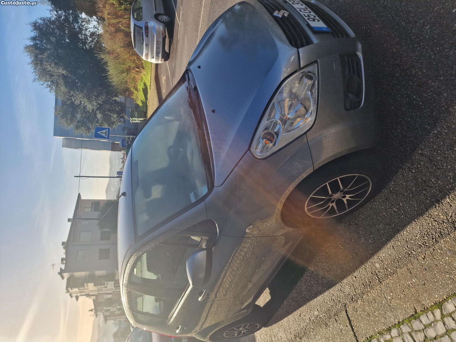 Suzuki Splash Gasolina — fotografia 4