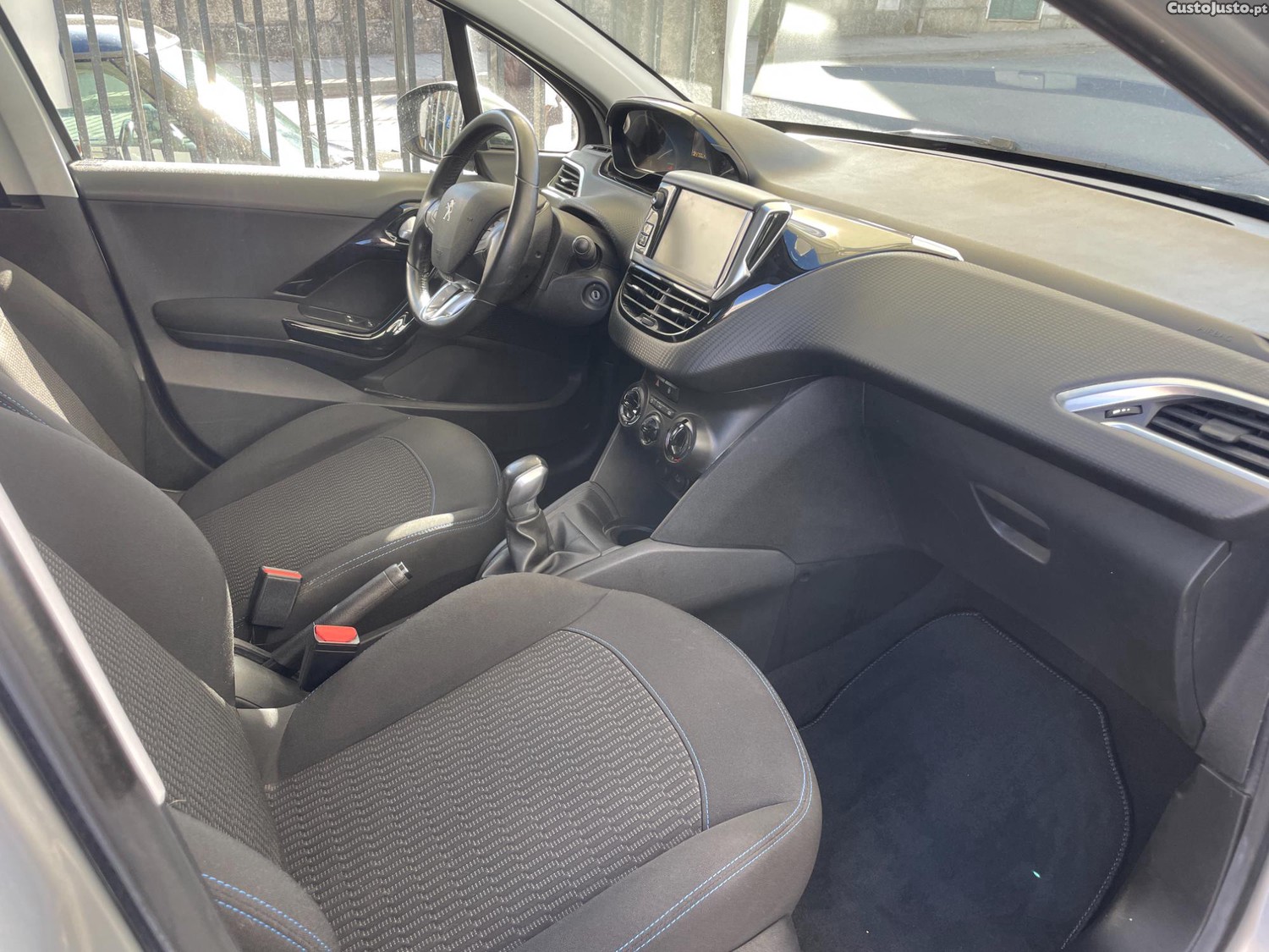 Peugeot 208 1.2 Style - 23.000Kms -(Nacional) - Nov. — fotografia 4