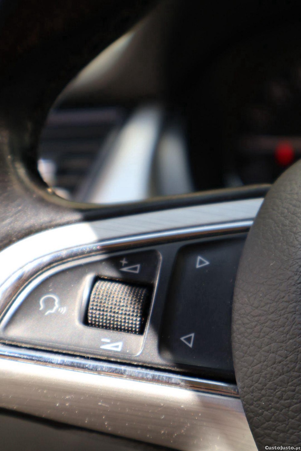 Skoda Rapid 1.6 Tdi — fotografia 9