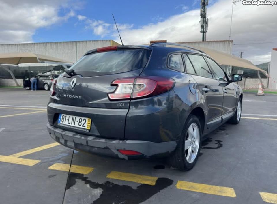 Renault Mégane Limited — photo 3