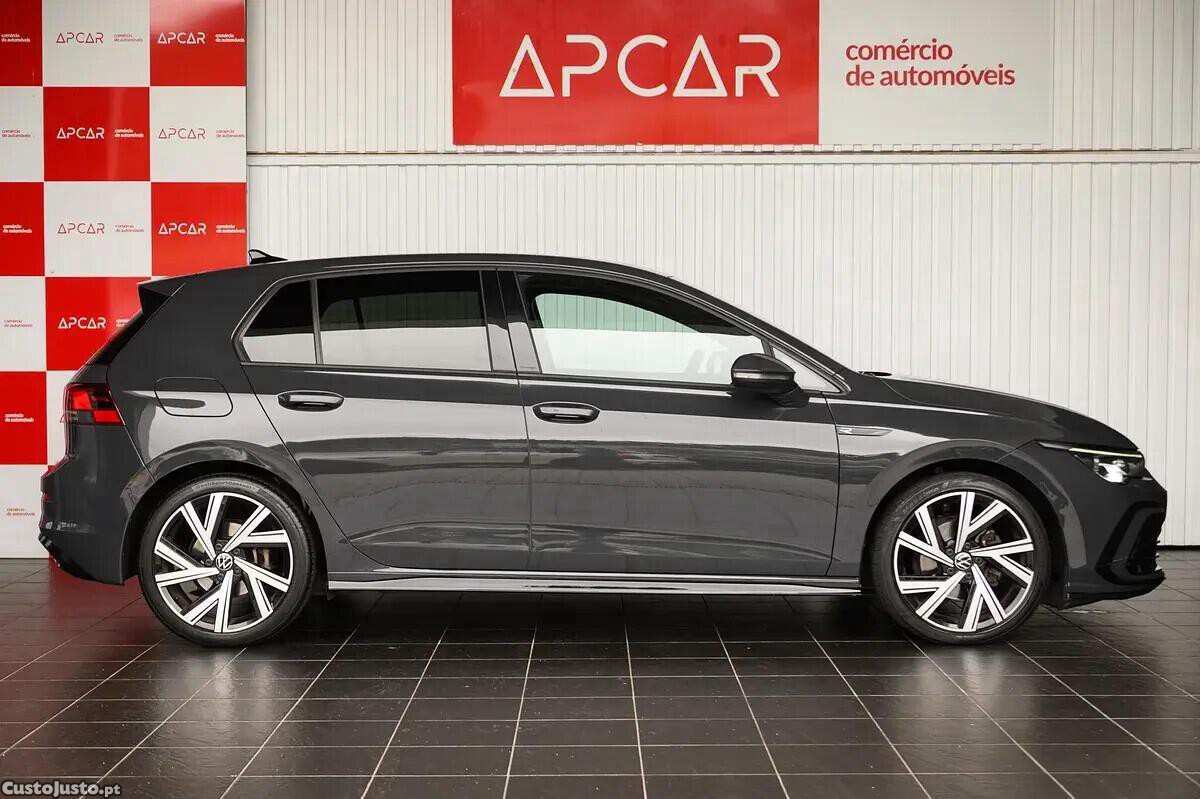 VW Golf 1.5 eTSI OPF DSG R-Line - 22 — photo 2
