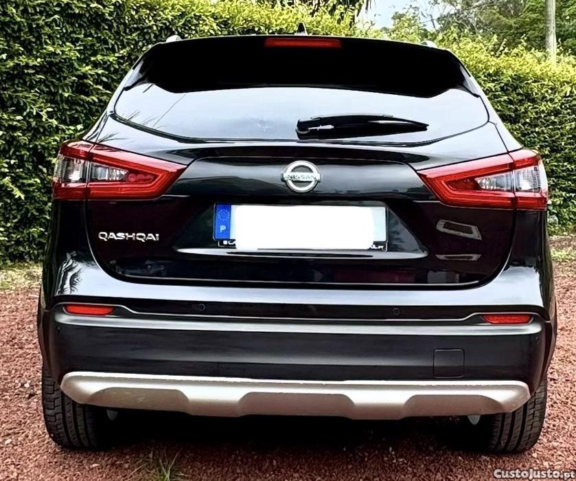 Nissan Qashqai 1.3 DIG-T N-Motion 140hp - 19 — photo 5