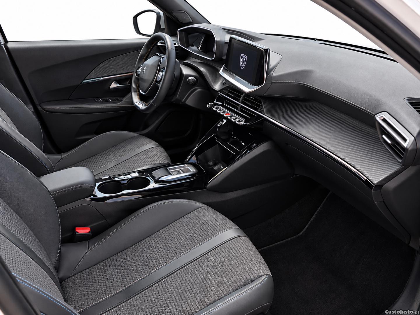 Peugeot e-2008 ALLURE 136CV 50Kwh (AUTO) - 23 — photo 3