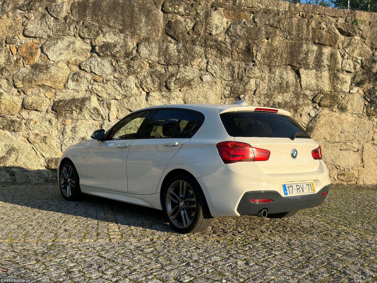 BMW 118 D Pack M - 16 — photo 4
