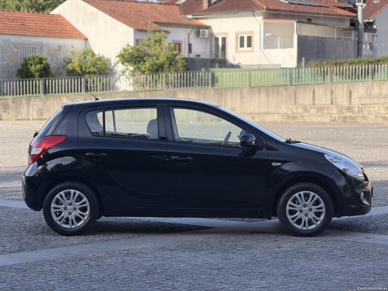 Hyundai i20 1.2 gasolina — fotografia 6