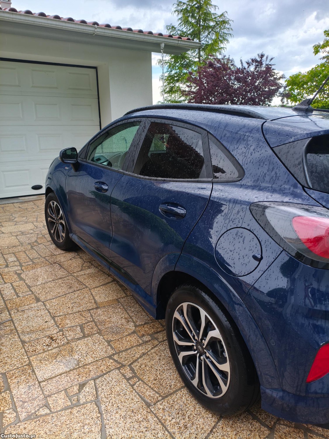 Ford Puma 1.0 EcoBoost MHEV ST-Line — fotografia 2