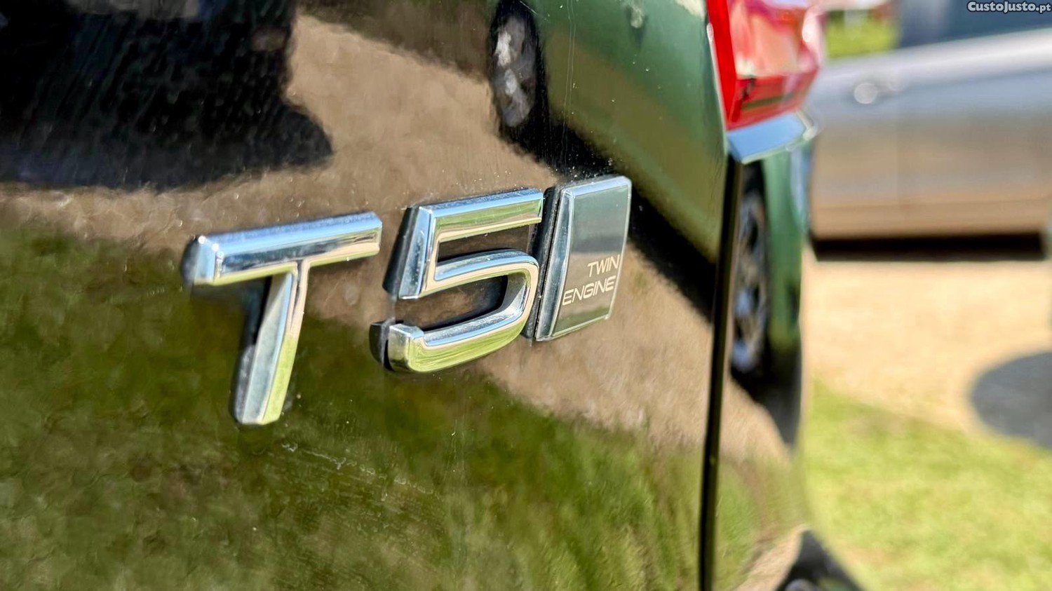 Volvo XC 40 1.5 T5 PHEV INSCRIPTION — fotografia 11