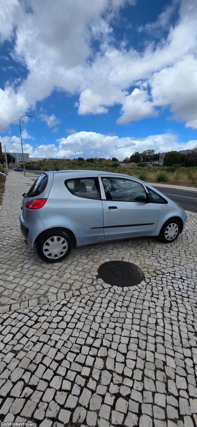 Mitsubishi Colt 1.1+AC — fotografia 9