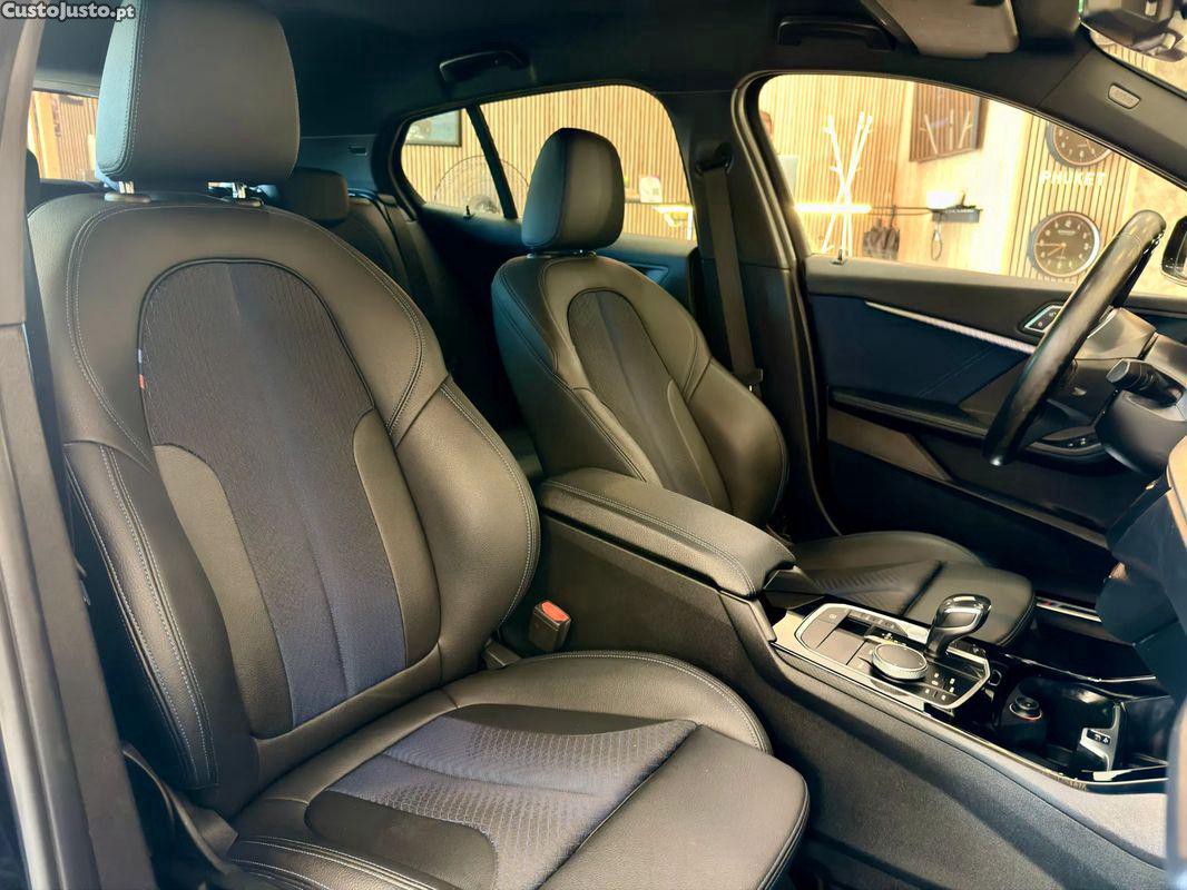BMW 116 d Advantage Auto — fotografia 11