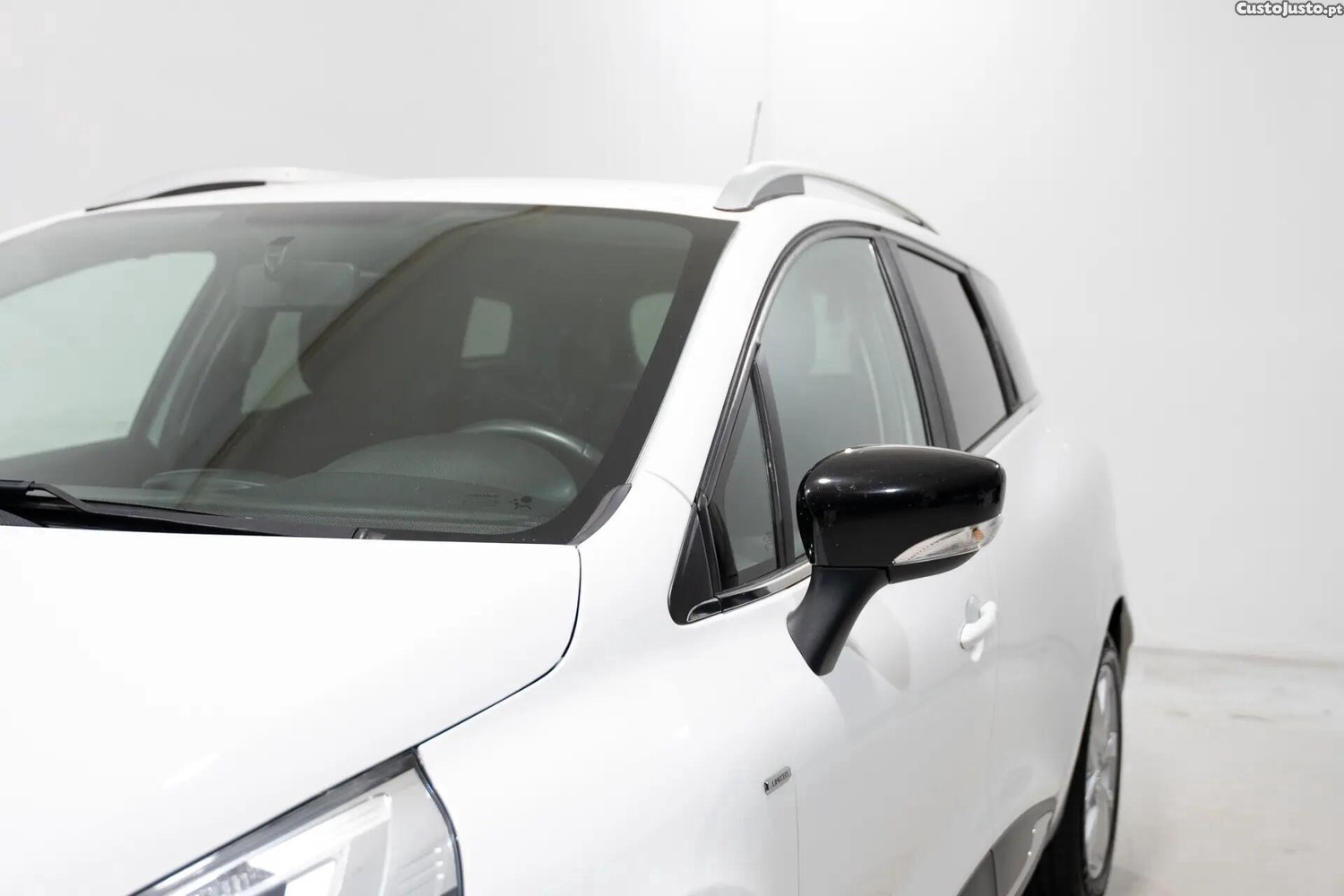 Renault Clio 0.9 TCe Limited — photo 5