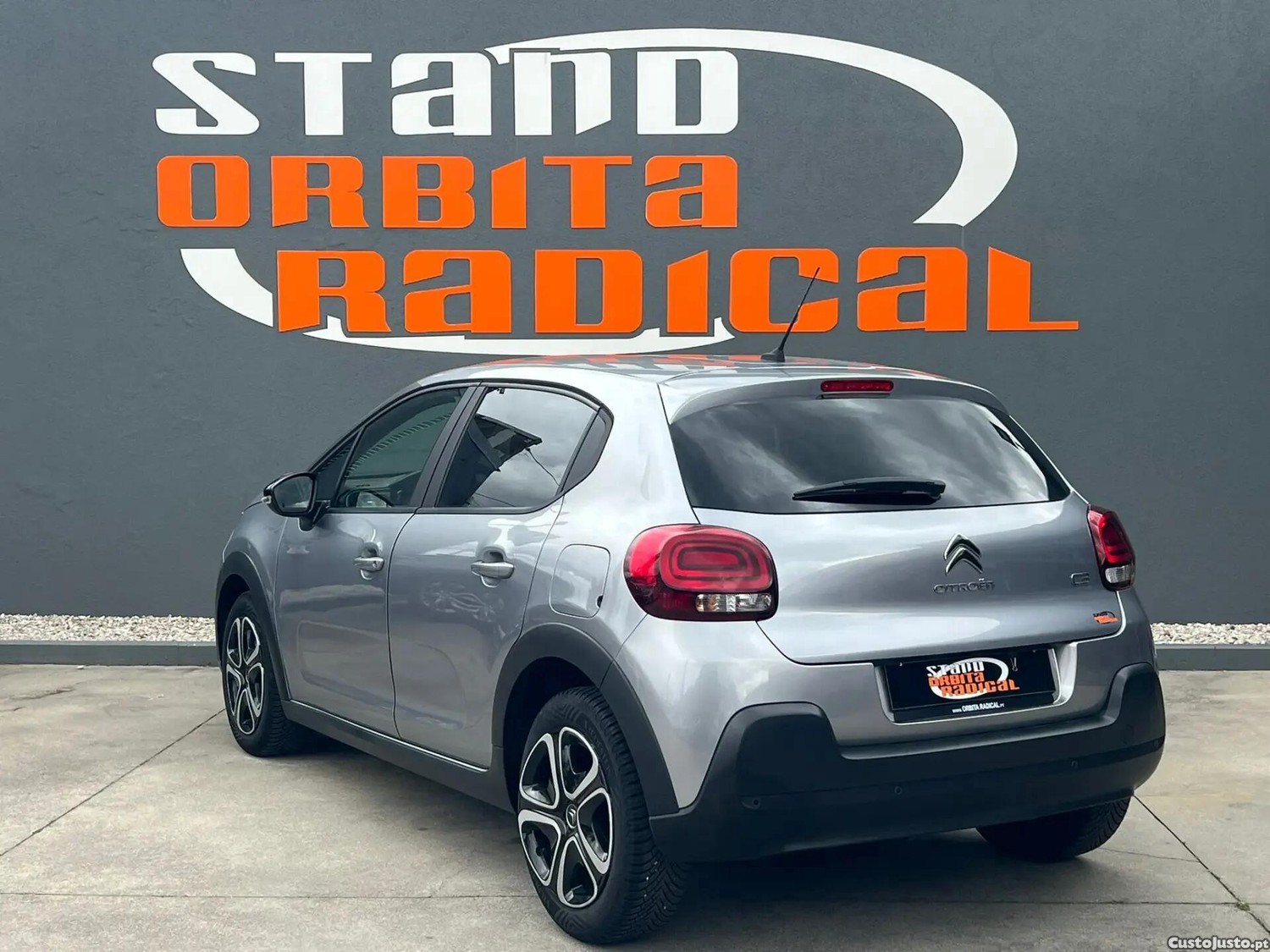 Citroën C3 1.2 PureTech C-Series - 21 — photo 4