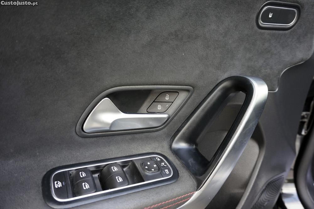 Mercedes-Benz A 180 d AMG Line Aut. — fotografia 18
