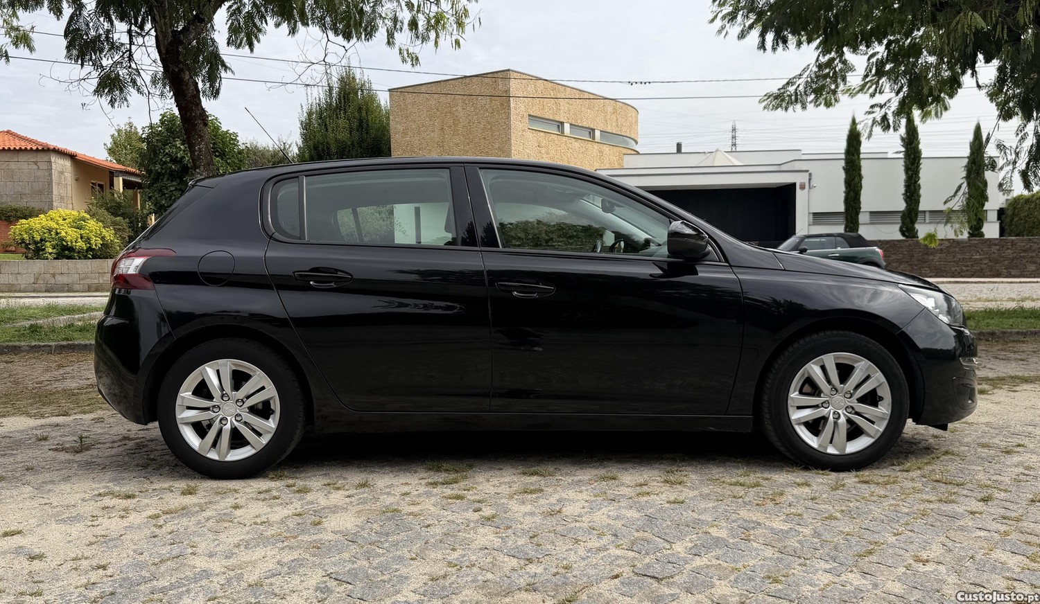 Peugeot 308 1.6 HDI 115cv GPS bom estado — fotografia 7