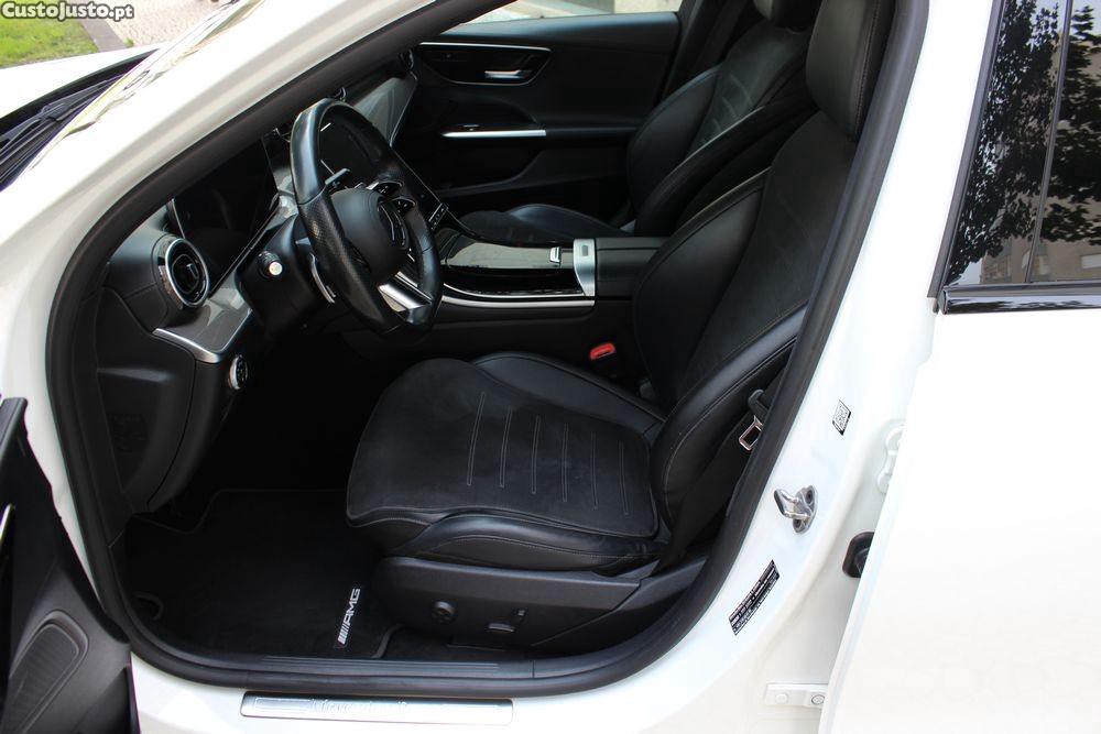 Mercedes-Benz C 300 d AMG Line — fotografia 3
