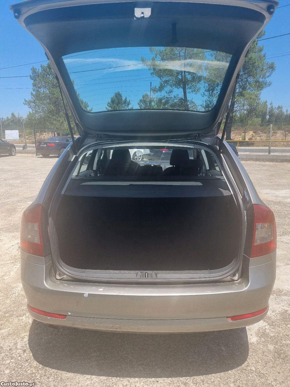 Skoda Octavia SW GreenLine — fotografia 4