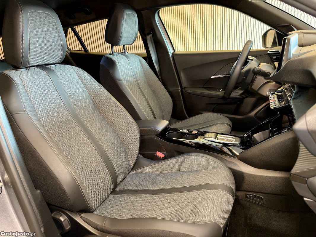 Peugeot 2008 Allure — fotografia 14