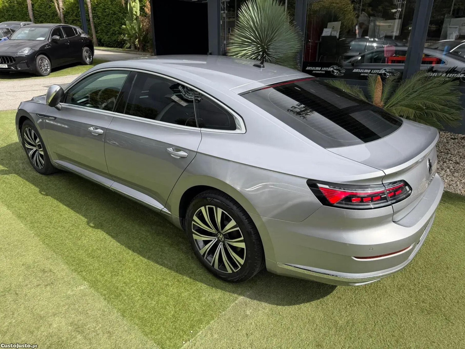VW Arteon 2.0 TDI Elegance DSG - 22 — photo 4