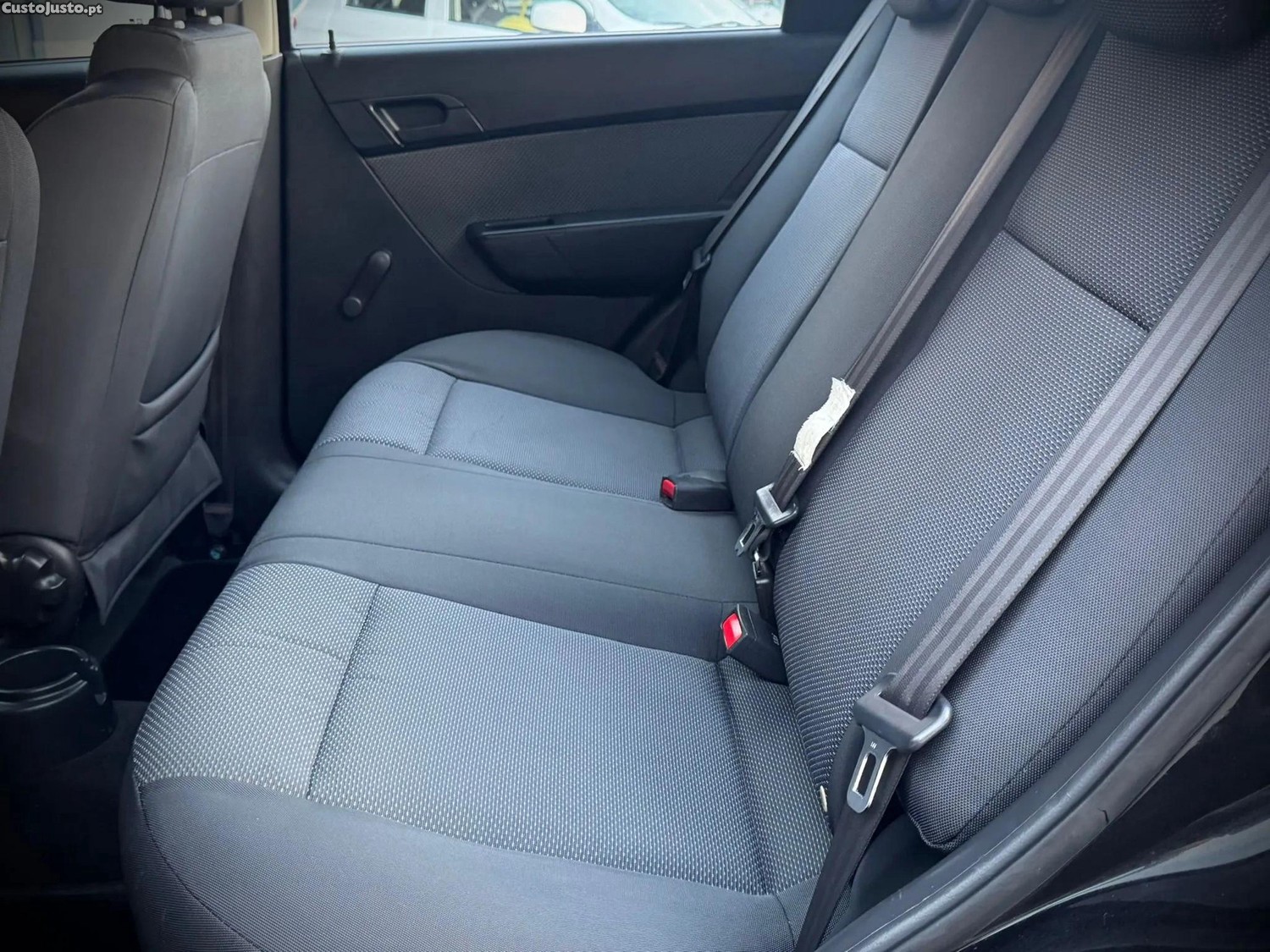 Chevrolet Aveo 1.2 GASOLINA / GPL — fotografia 3