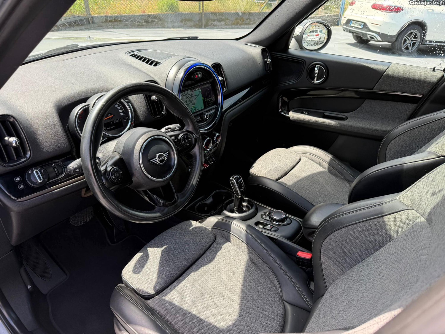 MINI Countryman MOTOR BMW 2.0d 150CV — fotografia 7