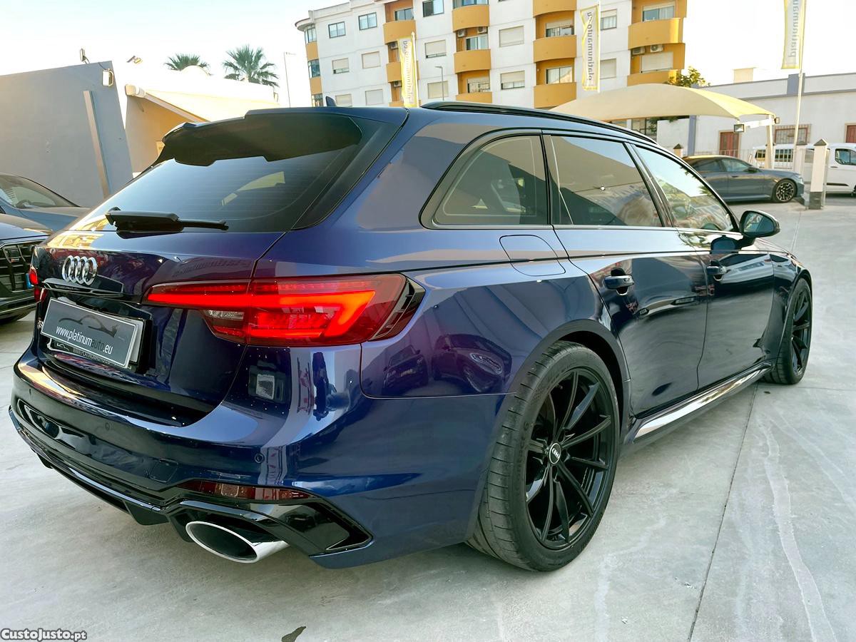 Audi A4 RS4 Avant 2.9 TFSI Quattro - 19 — photo 3