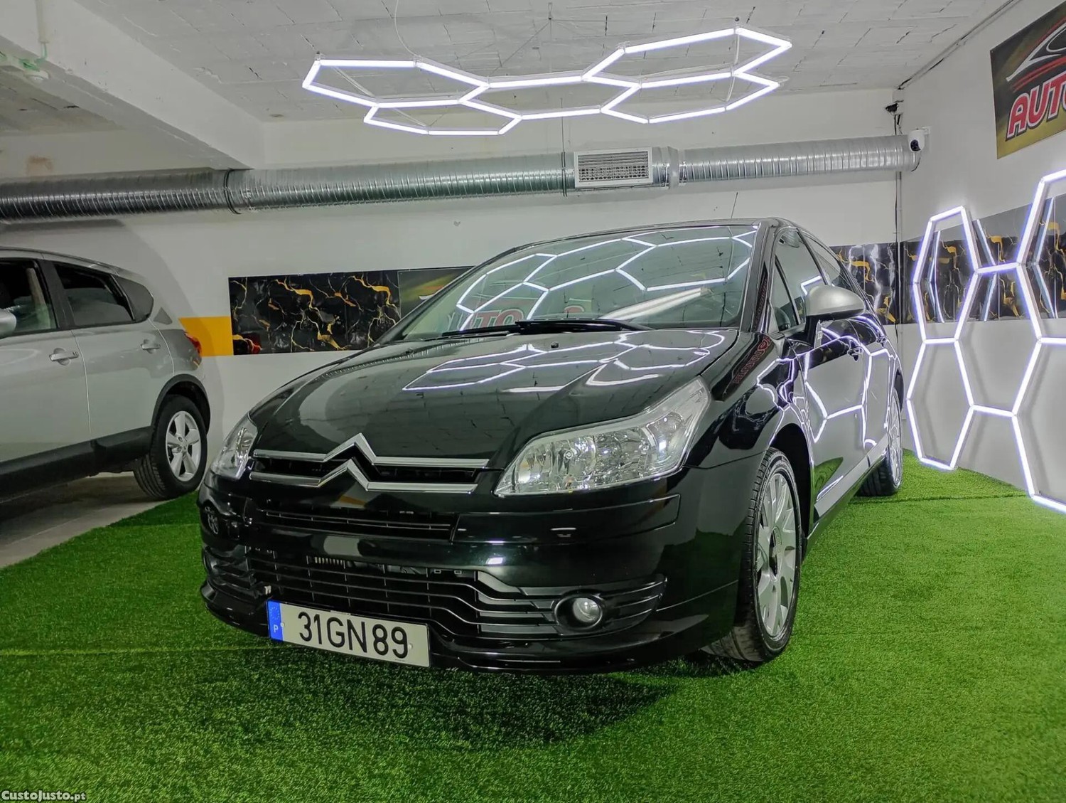 Citroën C4 1.6 HDi Exclusive - 08 — photo 3