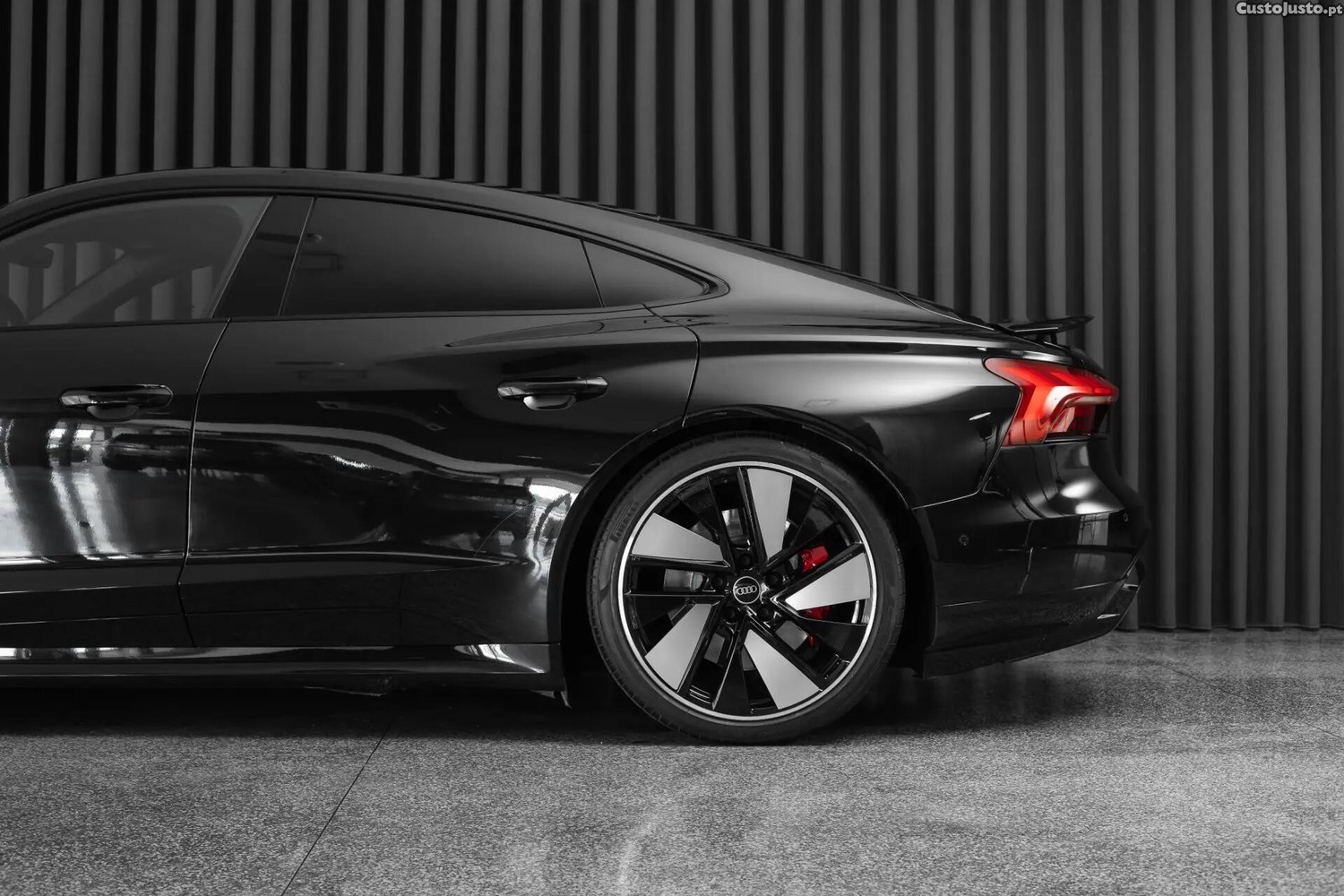 Audi e-tron quattro - 22 — photo 5